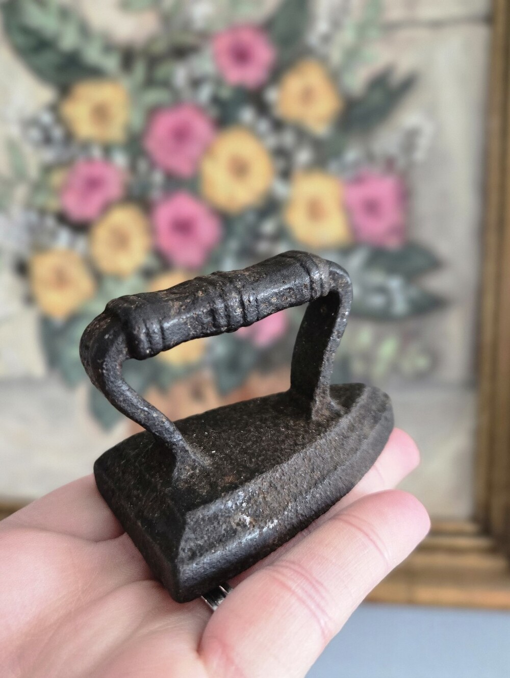Miniature Cast Iron Vintage Sample Child's Toy Metal Trinket